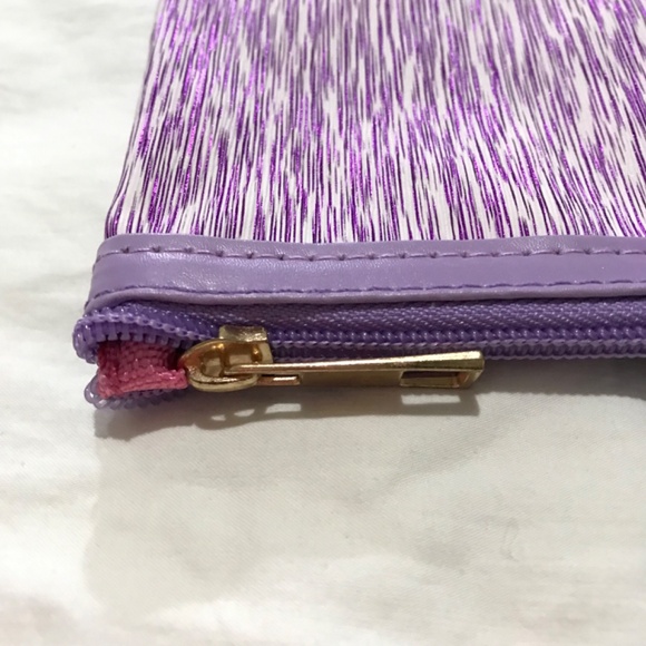 New Cosmetic Beauty Bag Miscellaneous Makeup Travel Sparkly Purple Inside Pink - Picture 5 of 8